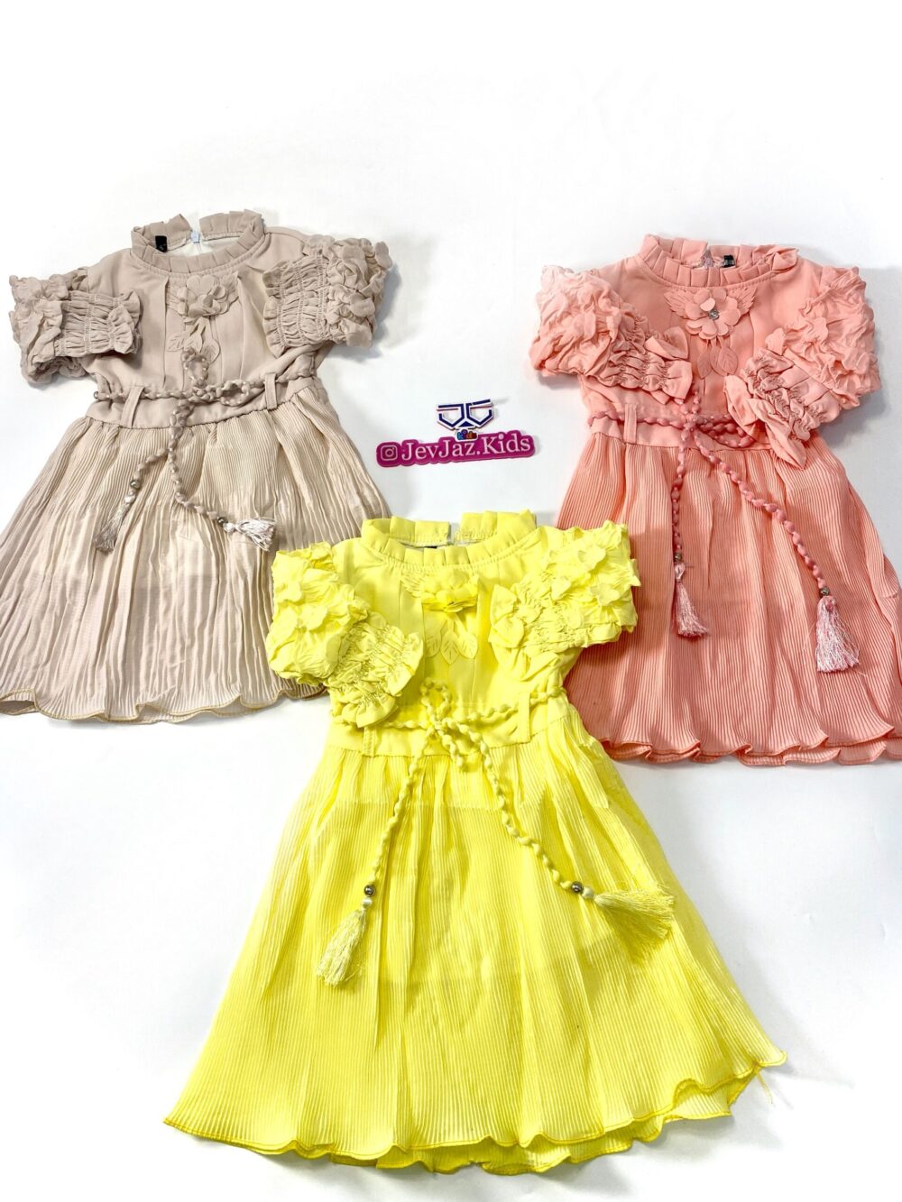 PLEATED DRESS WITH PUFFED SLEEVES AND ROPE - Image 2