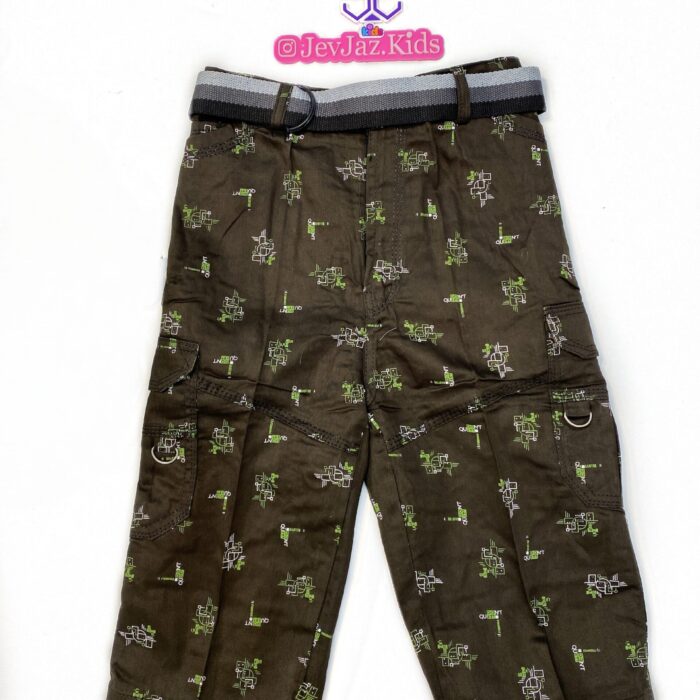 3 QUARTER SHORT WITH BELT (Army-green)