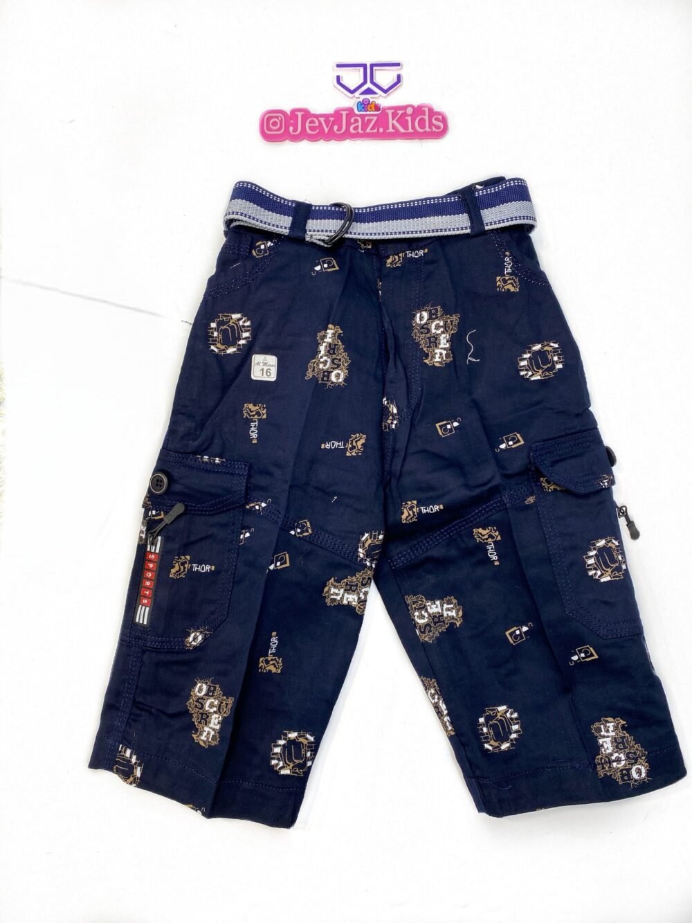3 QUARTER SHORT WITH BELT (NAVY)