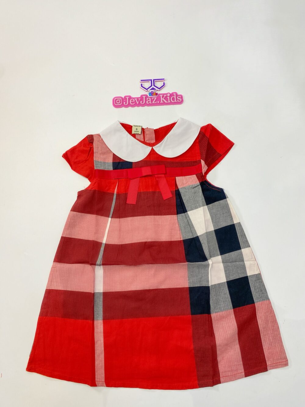 CHECK DRESS WHITE COLLAR (Red/Black)