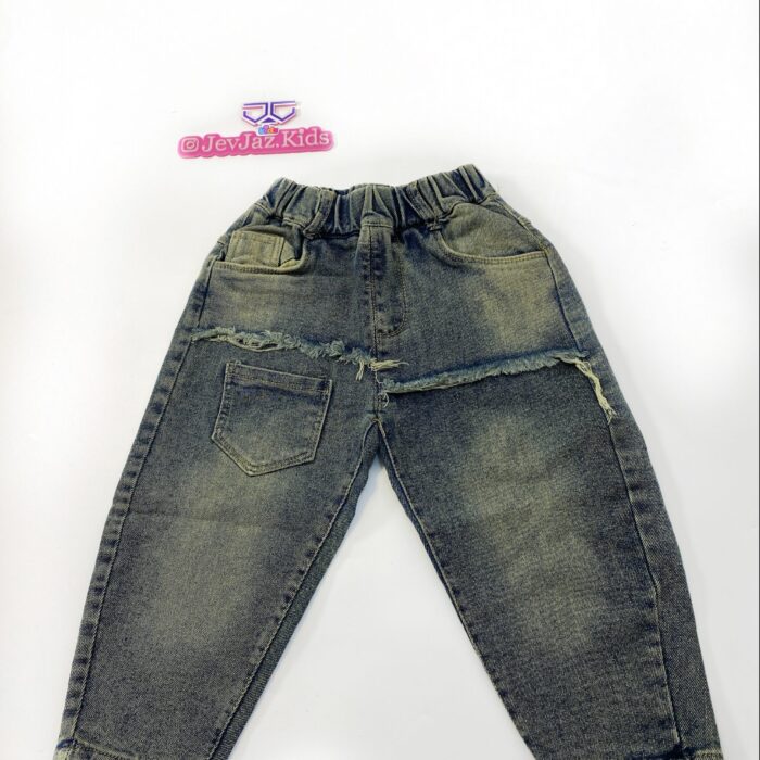 DENIM RIPPED JEANS "G"