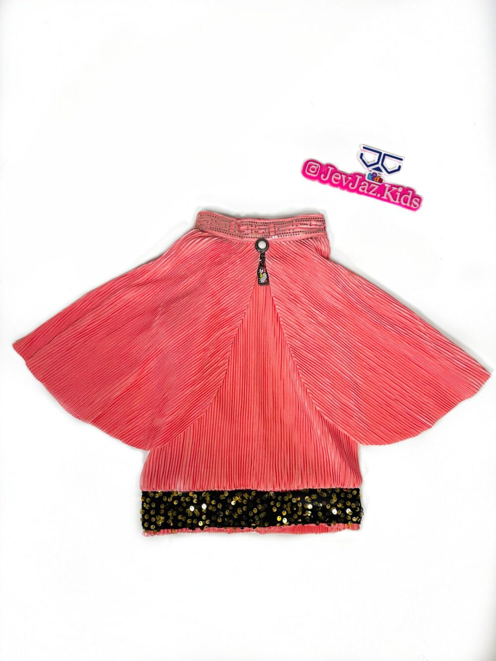 CAPE SLEEVE WITH PLEATED FABRIC & SEQUENCE BAND(Peach)