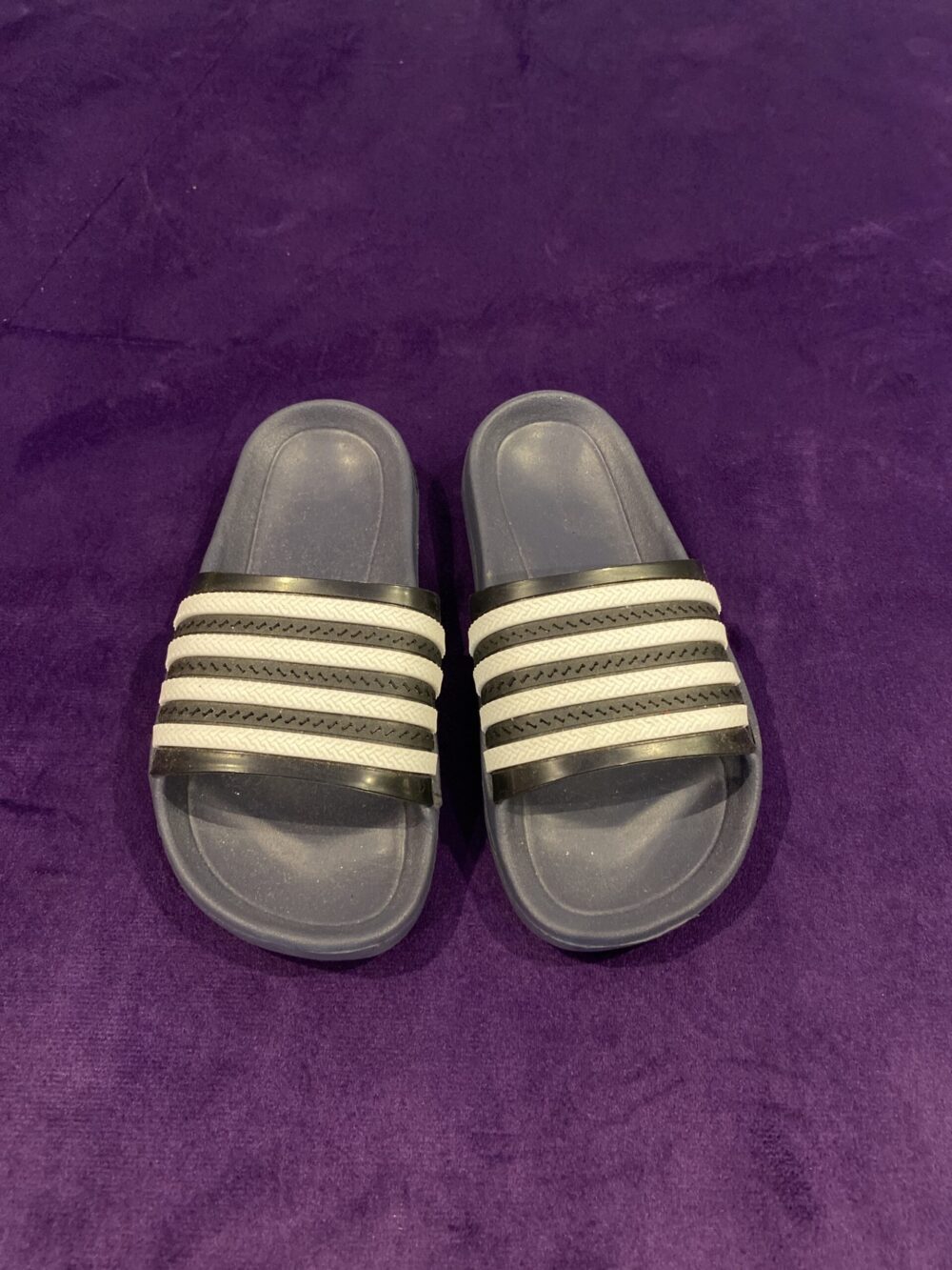 STRIPE SLIDES - Image 2