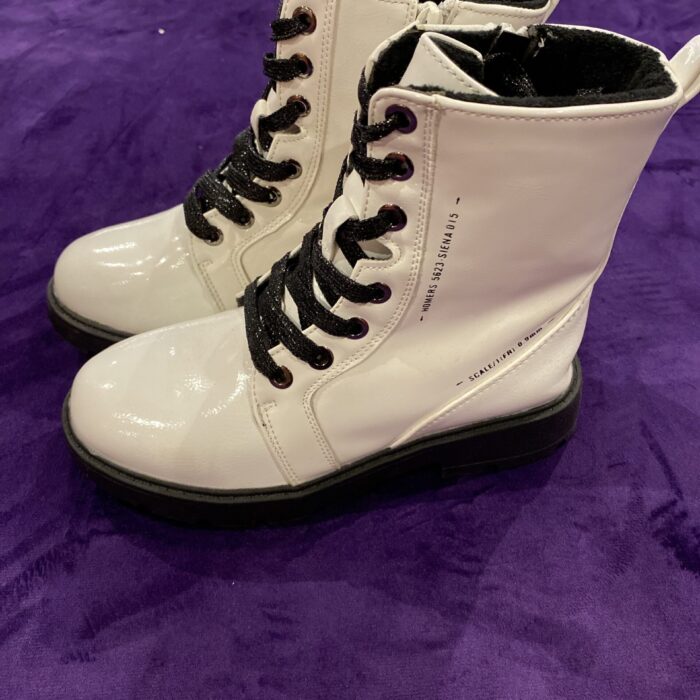 KDX WHITE BOOT (HOMERS)