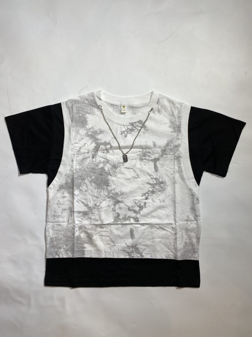 YOU VS YOU CHAIN T-SHIRT WHITE AND BLACK