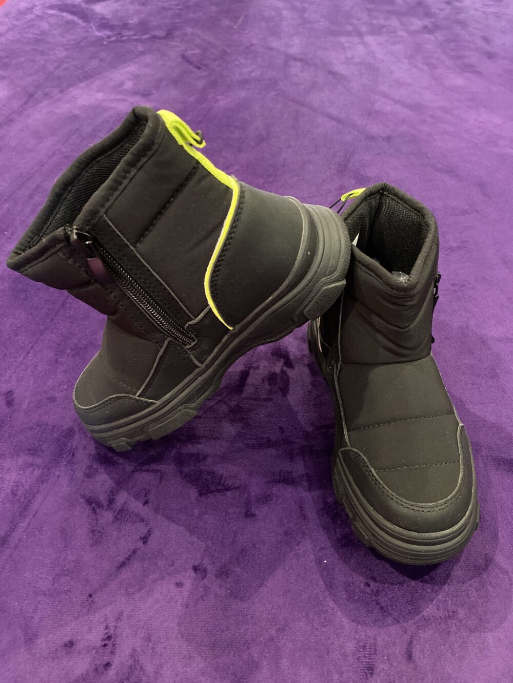 OUTFITTERS BLACK BOOT