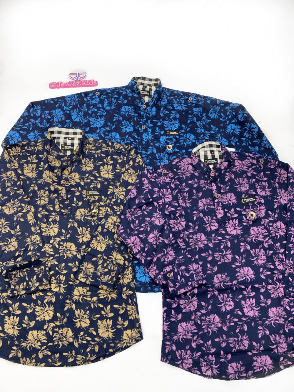 NATIONAL GEOGRAPHIC FLORAL SHIRT LONG SLEEVE BUTTON DOWN (Navy blue/Purple) - Image 2