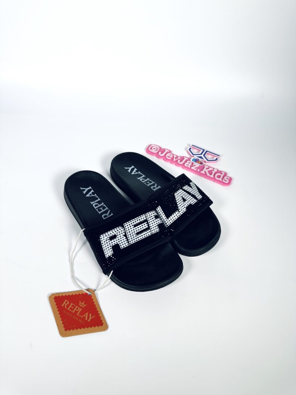 REPLAY SLIDES - Image 3