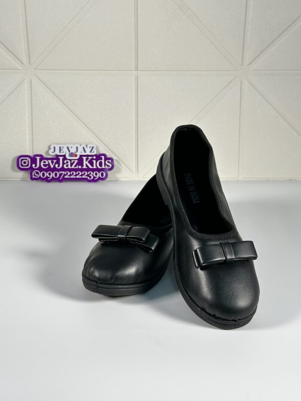 BLACK SCHOOL SHOE (GIRLS) - Image 3