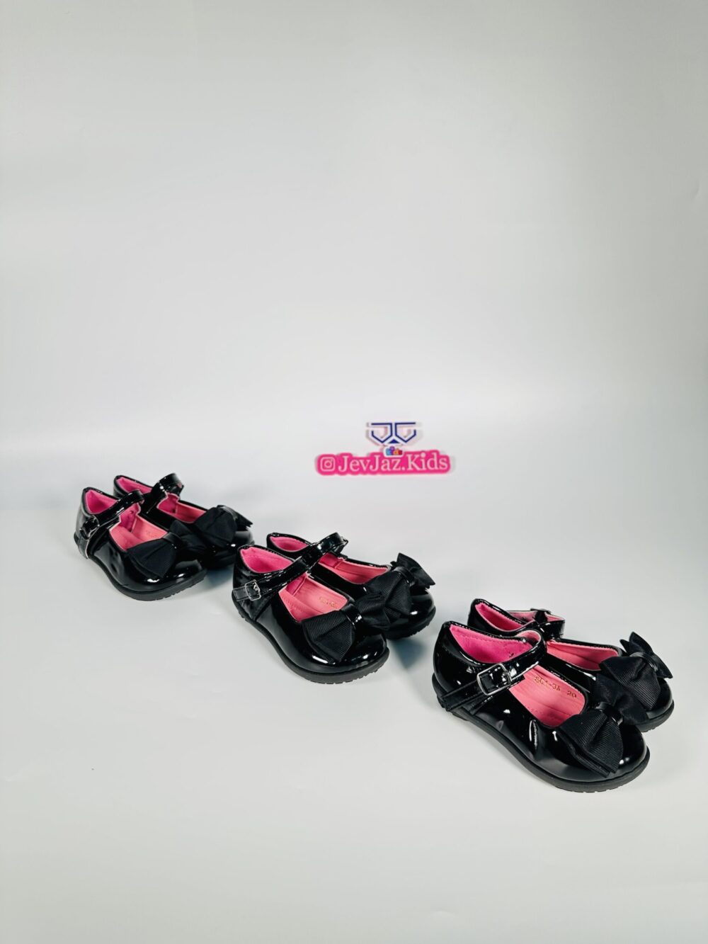 BLACK SCHOOL SHOE (PINK/BOW/STRAP) - Image 4