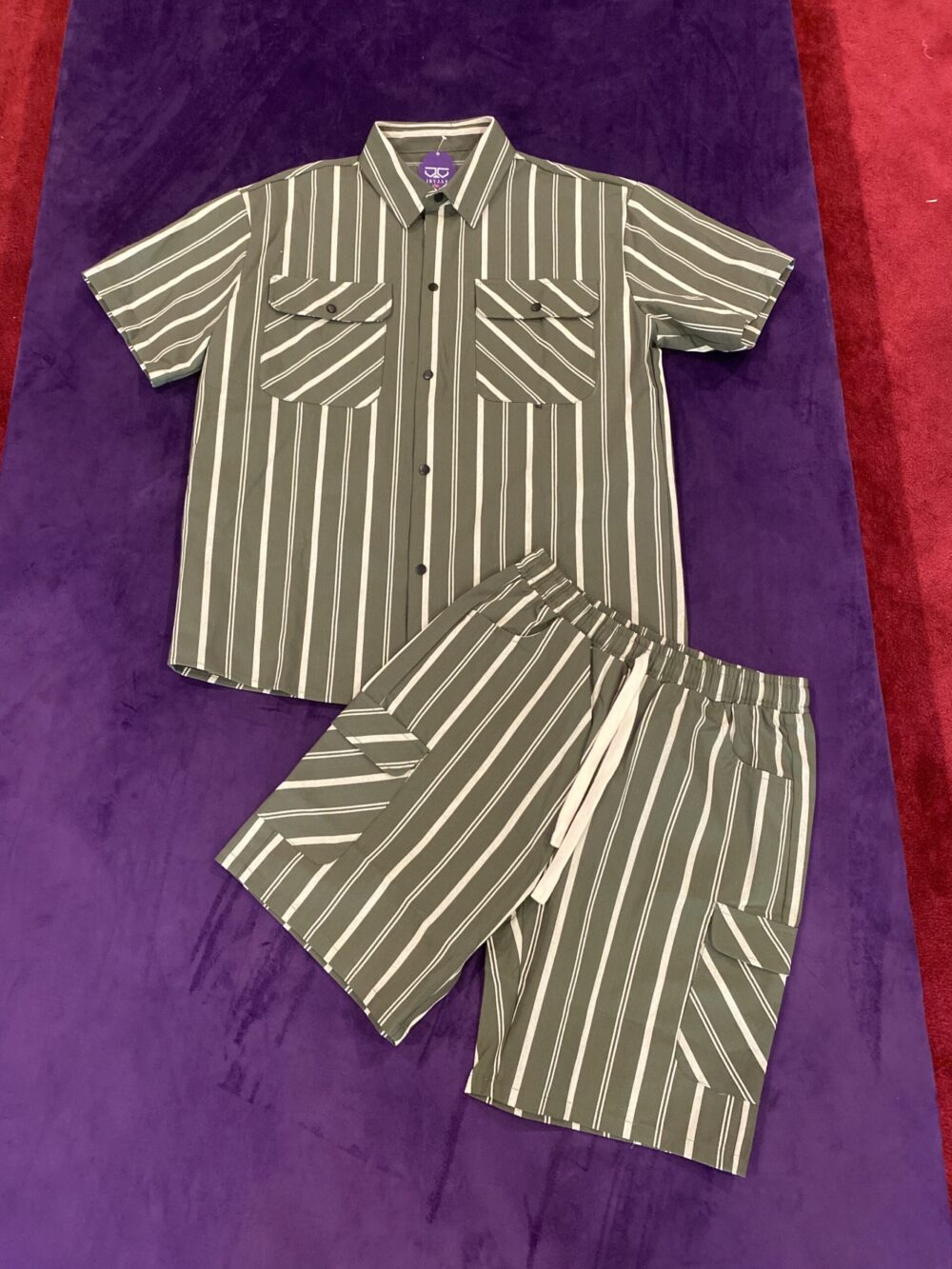 2PCS SHORT AND SHIRT STRIPE DOWN (GREEN)
