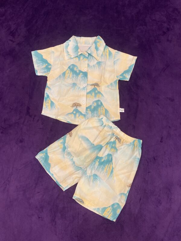 2PCS CLOUDY TOP AND SHIRT