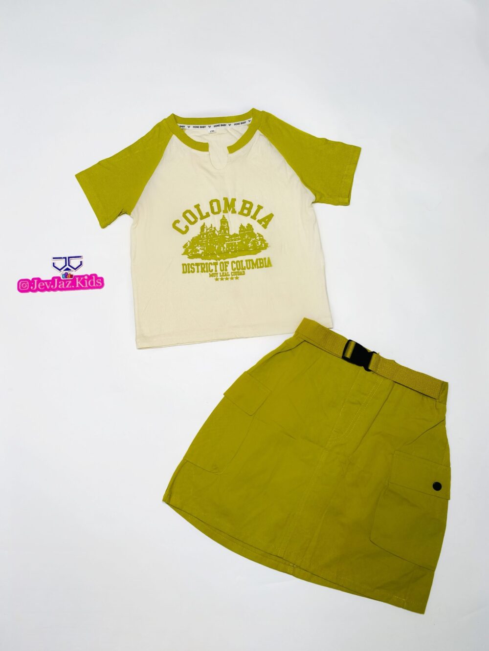 2PCS OLIVE GREEN TOP AND CARGO SKIRT WITH BELT