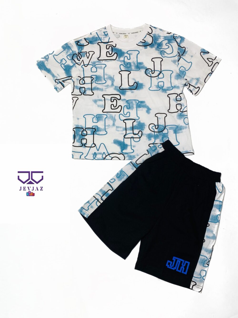 2 PCS ALPHABET DESIGNER TOP AND BLACK SHORT